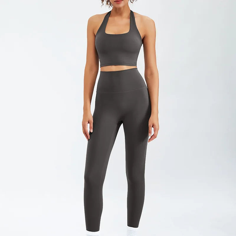 tenue de pilates gris