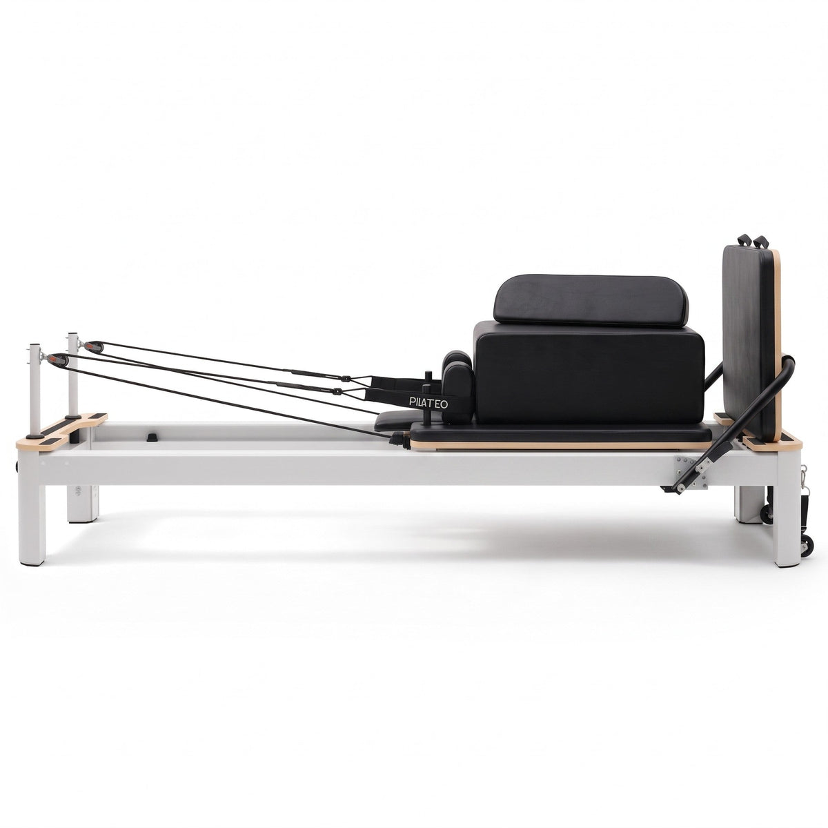 Pilates reformer aluminium noir, vue latérale avec sitting box