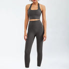 tenue de pilates gris