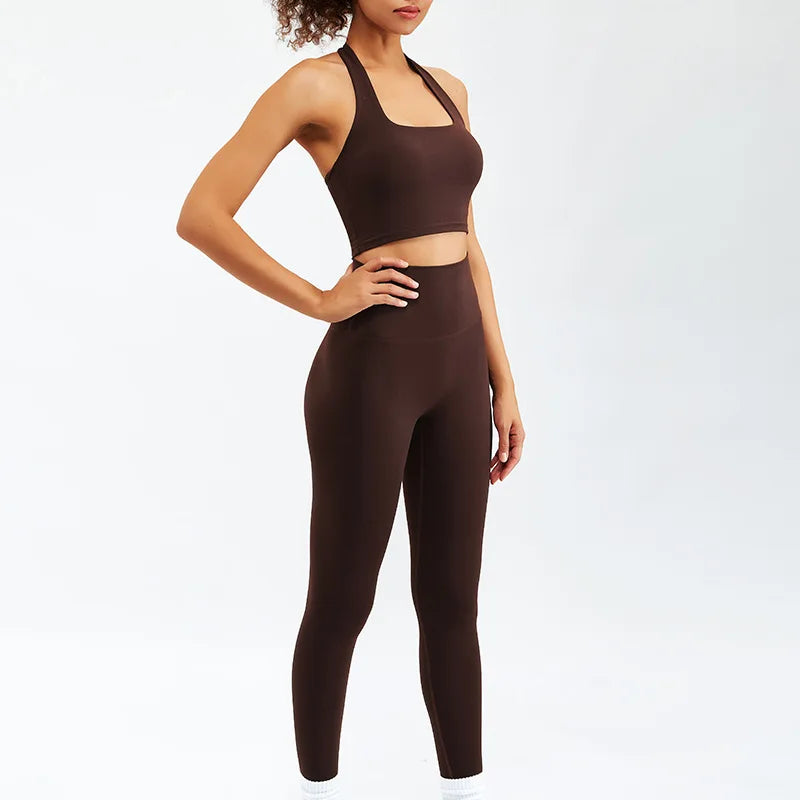 tenue de pilates rouge