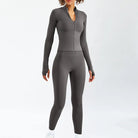 tenue de pilates gris