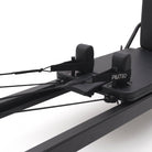 Pilates reformer aluminium total black, chariot avec appuie-épaules