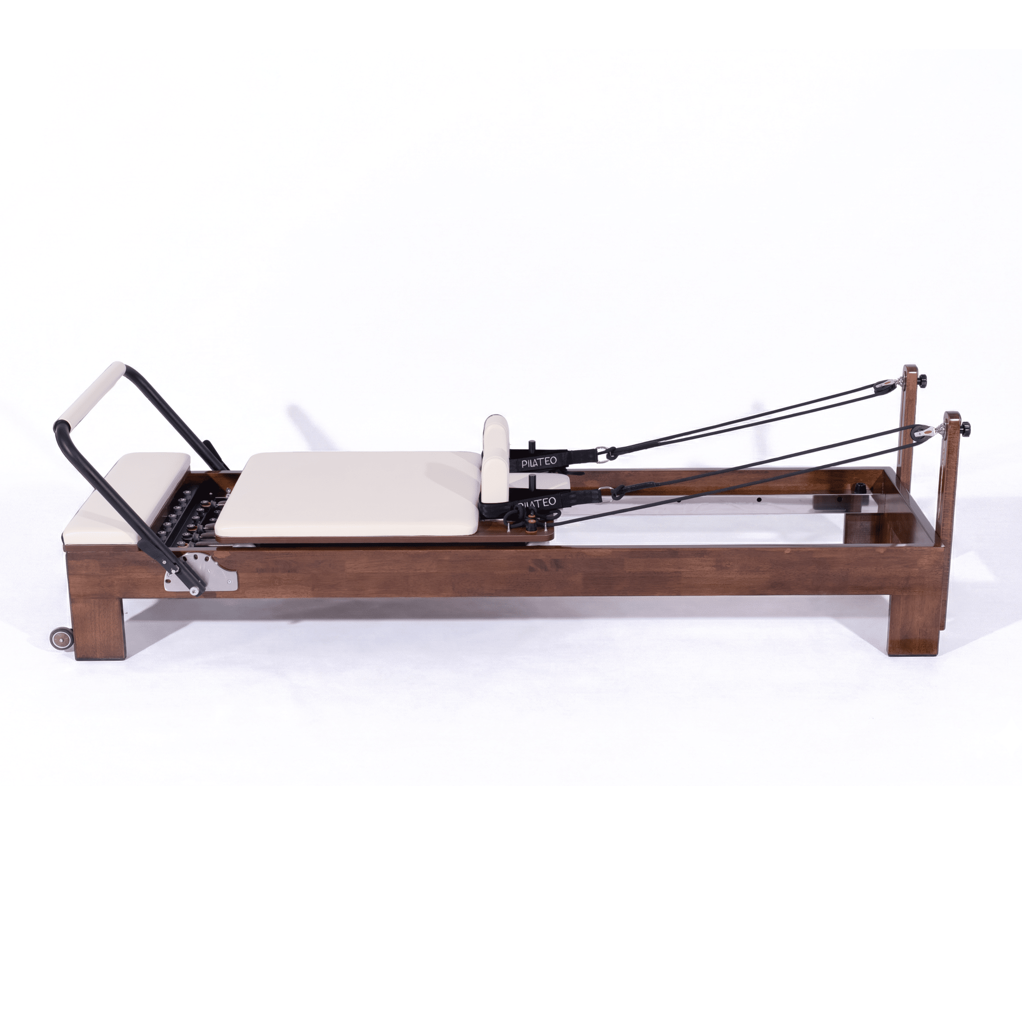 machine de pilates noyer